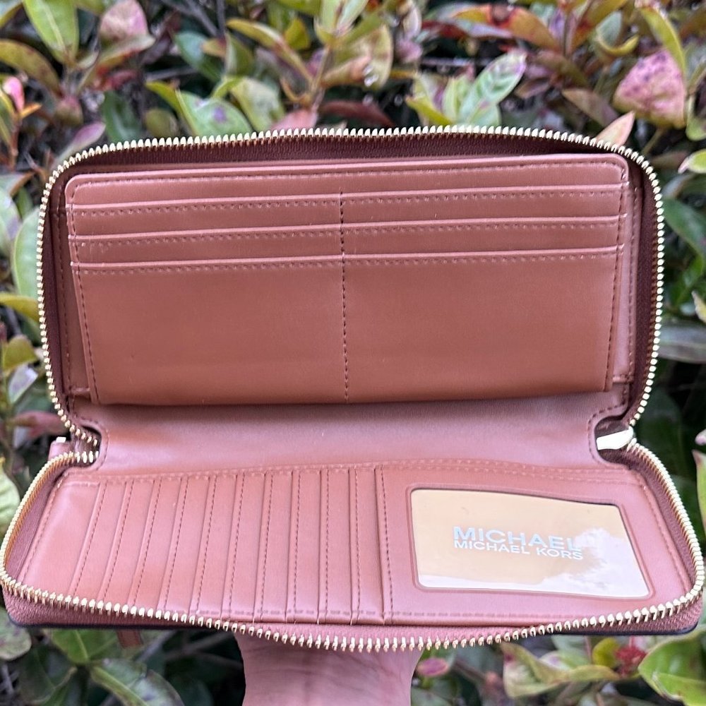 Michael Kors Jet Set Travel Large Continental Wallet Color-Block Brown Multi - Picture 3 of 9